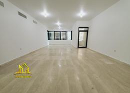 Apartment - 4 bedrooms - 5 bathrooms for rent in Manara Tower - Al Khalidiya - Abu Dhabi