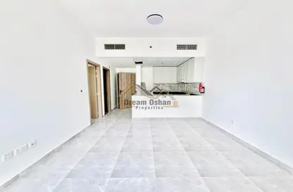 Apartment - 1 Bedroom - 2 Bathrooms for rent in Al Warsan 4 - Al Warsan - Dubai