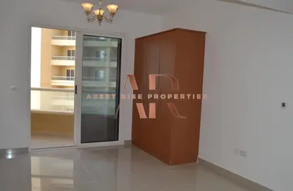 Apartment - Studio - 1 Bathroom for rent in Lakeside Tower C - Lakeside Residence - Dubai Production City (IMPZ) - Dubai