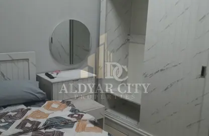 شقة - 1 حمام للايجار في مساكن كورنيش عجمان - طريق كورنيش عجمان - عجمان