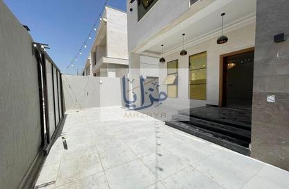 Villa - 5 Bedrooms - 7 Bathrooms for sale in Al Helio 1 - Al Helio - Ajman