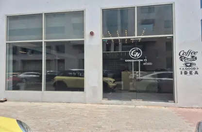 Office Space - Studio - 7+ Bathrooms for rent in Al Karama - Dubai