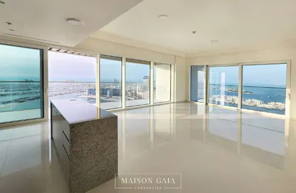 Apartment - 3 Bedrooms - 4 Bathrooms for rent in Grand Bleu Tower 1 - EMAAR Beachfront - Dubai Harbour - Dubai