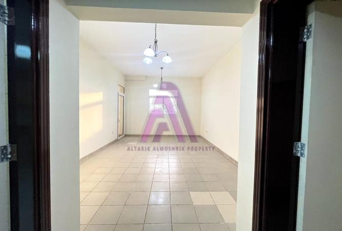 Apartment - 2 Bedrooms - 2 Bathrooms for rent in China Cluster - International City - Dubai