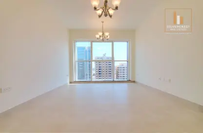 Apartment - 1 Bedroom - 2 Bathrooms for rent in Madinat Zayed Tower - Muroor Area - Abu Dhabi