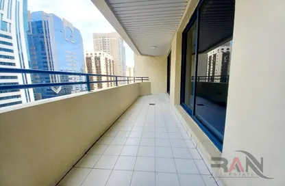 شقة - 3 غرف نوم - 3 حمامات للايجار في برج المسعود - شارع حمدان - أبوظبي