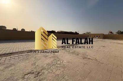 Warehouse - Studio - 2 Bathrooms for rent in Al Sajaa Industrial - Al Sajaa - Sharjah