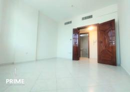 Empty Room image for: Apartment - 2 bedrooms - 2 bathrooms for rent in Hadbat Al Zafranah - Muroor Area - Abu Dhabi, Image 1