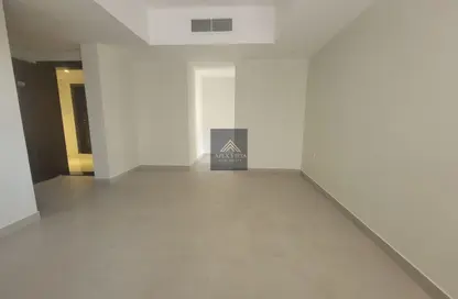 شقة - غرفة نوم - 1 حمام للايجار في سراب 2 - الجادة - الشارقة