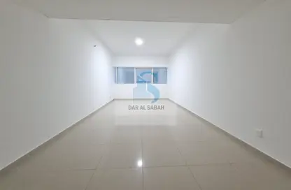شقة - 1 حمام للايجار في مجمع النهدة السكني - النهدة - الشارقة
