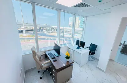 مكتب - استوديو - 1 حمام للايجار في فاطمه محمد احمد بن سليمان - الرفاعة - بر دبي - دبي