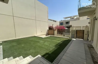 فيلا - 4 غرف نوم - 4 حمامات للايجار في كلستر 4 - المدينة المستدامة - دبي