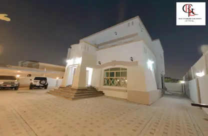 فيلا - 4 غرف نوم - 6 حمامات للايجار في مركز محمد بن زايد - مدينة محمد بن زايد - أبوظبي