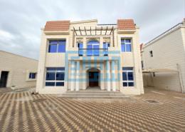 Villa - 5 bedrooms - 7 bathrooms for rent in Khalifa City A - Khalifa City - Abu Dhabi