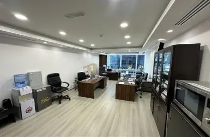 مكتب - استوديو للايجار في برج تماني - الخليج التجاري - دبي