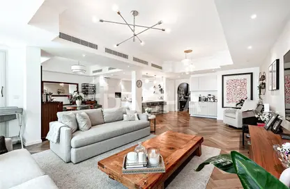 Villa - 3 Bedrooms - 4 Bathrooms for sale in Murjan Tower - Emaar 6 Towers - Dubai Marina - Dubai