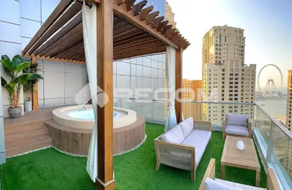 Apartment - 2 Bedrooms - 3 Bathrooms for sale in The Point - Dubai Marina - Dubai