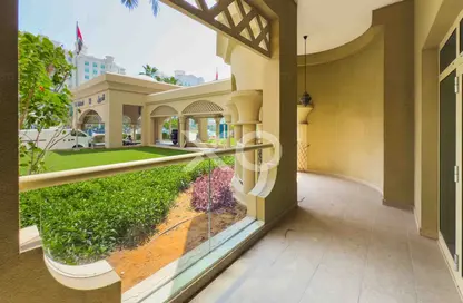 Apartment - 2 Bedrooms - 2 Bathrooms for sale in Al Habool - Shoreline Apartments - Palm Jumeirah - Dubai