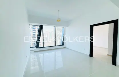 Apartment - 1 Bedroom - 2 Bathrooms for rent in Silverene Tower A - Silverene - Dubai Marina - Dubai