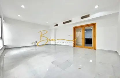 Empty Room image for: Apartment - 3 Bedrooms - 3 Bathrooms for rent in Lafzaeyya Tower - Khalifa Street - Abu Dhabi, Image 1