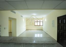 Apartment - 2 bedrooms - 3 bathrooms for rent in Al Maqtaa village - Al Maqtaa - Abu Dhabi
