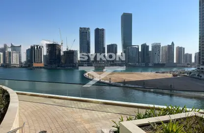 شقة - غرفة نوم - 2 حمامات للبيع في حافة الخليج - الخليج التجاري - دبي شقة - غرفة نوم - 2 حمامات للبيع في حافة الخليج - الخليج التجاري - دبي