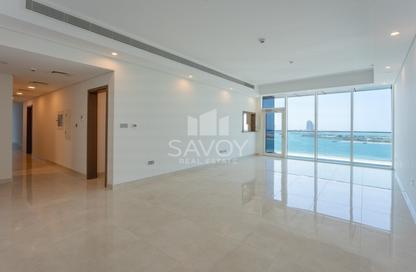 Apartment - 3 Bedrooms - 5 Bathrooms for rent in Corniche Road - Abu Dhabi