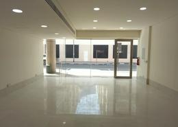 Chiller free 1700sqft shops space Karama near lulu