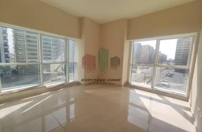 Empty Room image for: Apartment - 2 Bedrooms - 2 Bathrooms for rent in Jumeira Tower - Al Najda Street - Abu Dhabi, Image 1