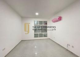 Apartment - 3 bedrooms - 3 bathrooms for rent in Shakhbout City - Abu Dhabi