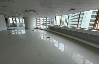 Office Space - Studio - 1 Bathroom for rent in Fortune Executive - JLT Cluster T - Jumeirah Lake Towers - Dubai
