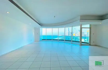 Apartment - 4 Bedrooms - 5 Bathrooms for rent in Bel Ghailam Tower - Corniche Road - Abu Dhabi