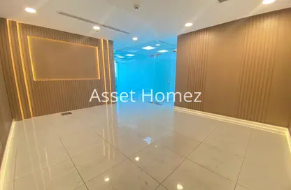 مكتب - استوديو - 1 حمام للايجار في القمة - الخليج التجاري - دبي