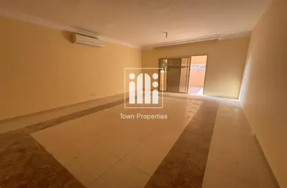 فيلا - 3 غرف نوم - 4 حمامات للايجار في مدينة شخبوط - أبوظبي فيلا - 3 غرف نوم - 4 حمامات للايجار في مدينة شخبوط - أبوظبي