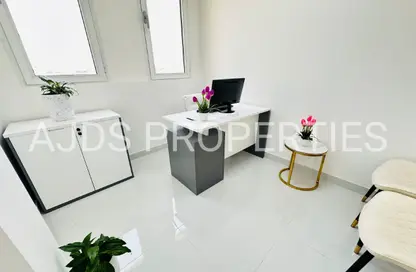 Office Space - Studio - 1 Bathroom for rent in Horizone Building - Port Saeed - Deira - Dubai