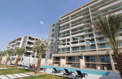 شقة - 2 غرف نوم - 3 حمامات للبيع في A - الزينة - شاطئ الراحة - أبوظبي