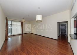 Apartment - 2 bedrooms - 4 bathrooms for rent in Green Lake Tower 2 - Green Lake Towers - Jumeirah Lake Towers - Dubai