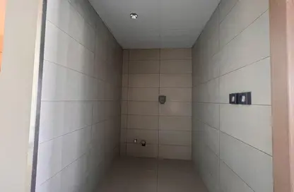 Hall / Corridor image for: Apartment - 3 Bedrooms - 4 Bathrooms for rent in Al Jurf Industrial - Ajman, Image 1