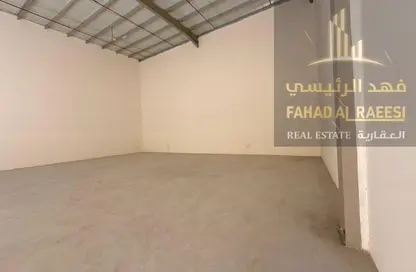 مستودع - استوديو - 1 حمام للايجار في أم الثعوب - أم القيوين