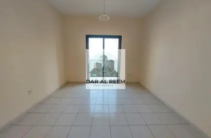شقة - 2 غرف نوم - 2 حمامات للايجار في شارع بوخارا - النهدة - الشارقة شقة - 2 غرف نوم - 2 حمامات للايجار في شارع بوخارا - النهدة - الشارقة