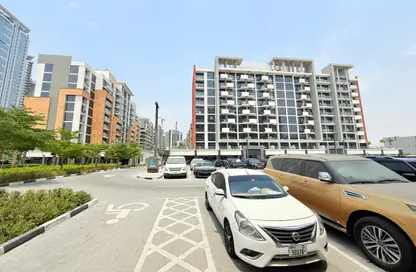 Shop - Studio - 1 Bathroom for rent in AZIZI Riviera - Meydan One - Meydan - Dubai