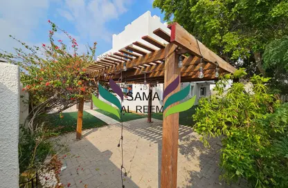 فيلا - 4 غرف نوم - 3 حمامات للايجار في فلل جميرا 3 - جميرا 3 - جميرا - دبي