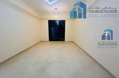 Apartment - 3 Bedrooms - 4 Bathrooms for rent in Al Khabisi - Deira - Dubai