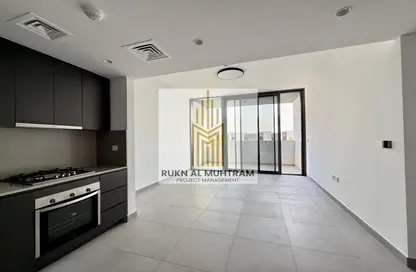 Apartment - 2 Bedrooms - 3 Bathrooms for rent in The Gate - Aljada - Sharjah