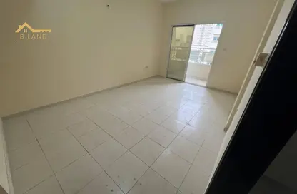 شقة - 2 غرف نوم - 2 حمامات للايجار في شارع الشيخ جابر الصباح - النعيمية - النعيمية - عجمان