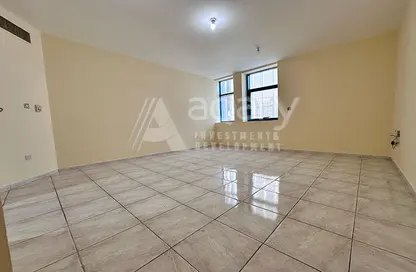 Apartment - 2 Bedrooms - 3 Bathrooms for rent in Al Khalidiya - Abu Dhabi