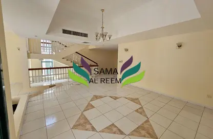 Villa - Studio - 4 Bathrooms for rent in Al Manara - Dubai