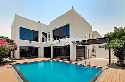 فيلا - 5 غرف نوم - 5 حمامات للبيع في القرية الغربية - الفرجان - دبي