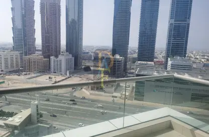 شقة - 2 غرف نوم - 2 حمامات للايجار في E برج - الأبراج الإدارية - الخليج التجاري - دبي