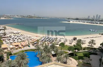 Apartment - 3 Bedrooms - 4 Bathrooms for rent in Al Das - Shoreline Apartments - Palm Jumeirah - Dubai